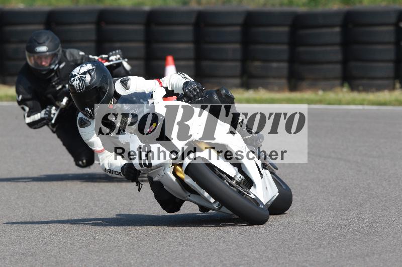 Archiv-2022/12 22.04.2022 Discover the Bike ADR/Race 3/13
